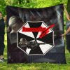 resident evil game premium quilt black white umbrella corporation blonde girl quilt blanketc4oqg - Resident Evil Store