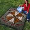 resident evil game premium quilt umbrella corp symbol old war army style quilt blanket1woy5 - Resident Evil Store